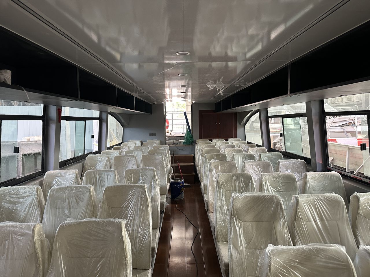 點(diǎn)擊放大 1850型高速客船